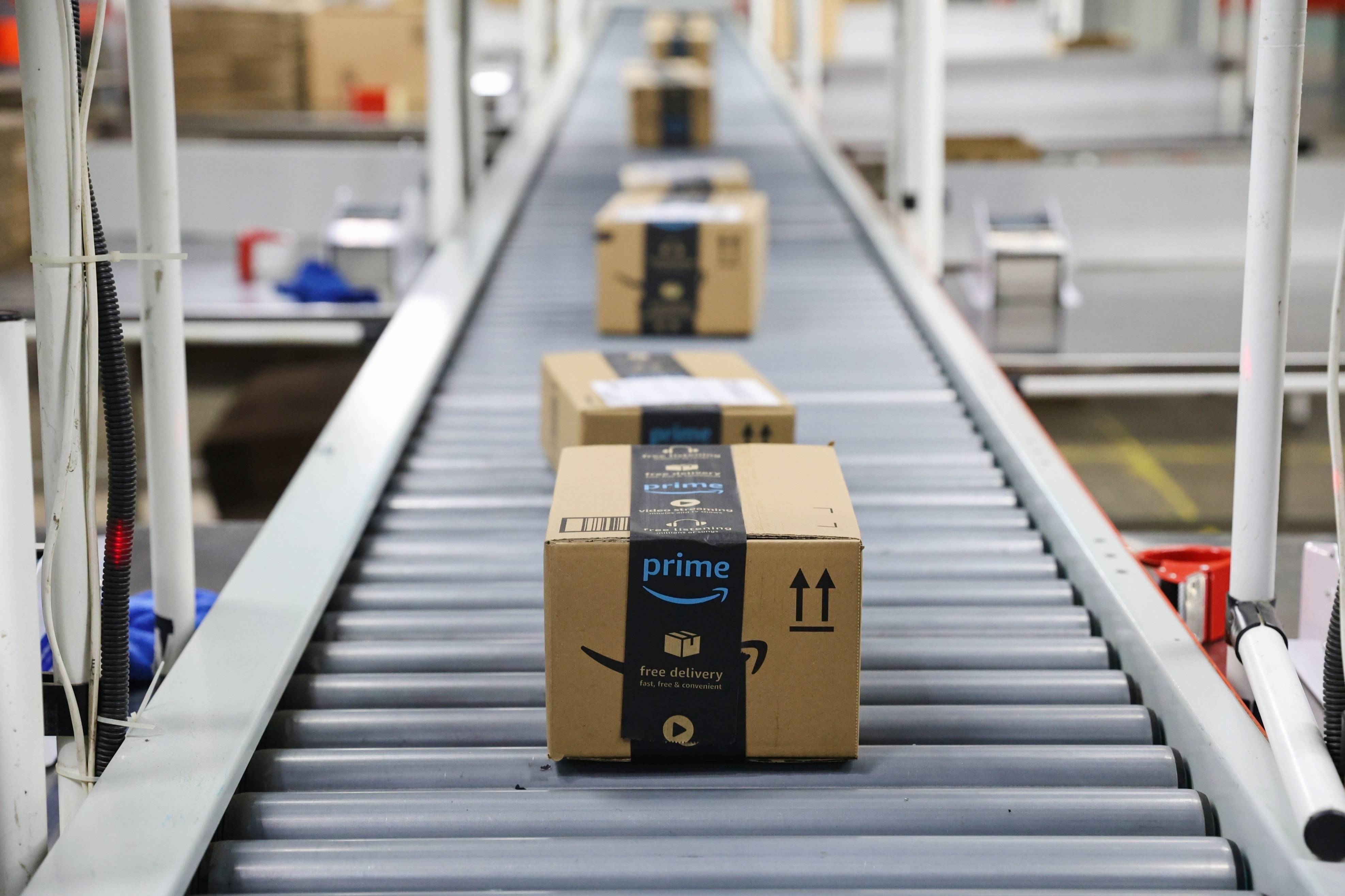 海淘趨勢(shì)從找正品轉(zhuǎn)向多元化,亞馬遜海外購(gòu)加快布局保稅倉(cāng)_.